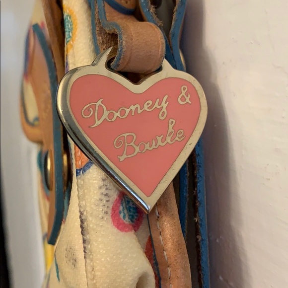 Dooney & Burke wristlet/phone holder - Picture 2 of 3